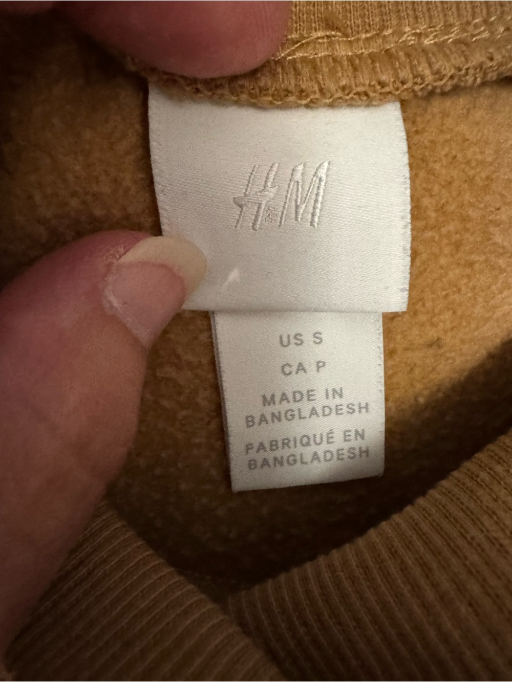 Men Sweater Subcategory Identification - Picture 2 of 3